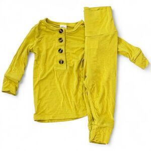 Lou Lou Matching Set Green Yellow Neon 3-6 Month long sleeve pants outfit pajama